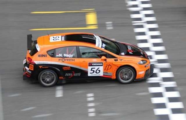 Versenyzési lehetőség Nagy Norbi túraautó versenyzővel