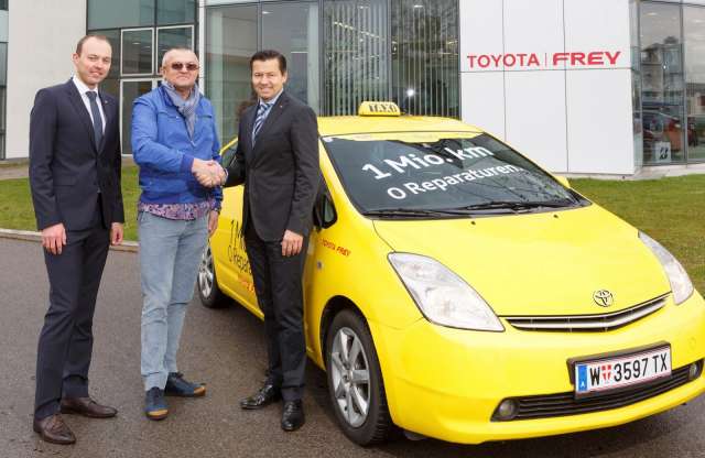 Egymillió kilométer hiba nélkül a taxi Toyota Priusban