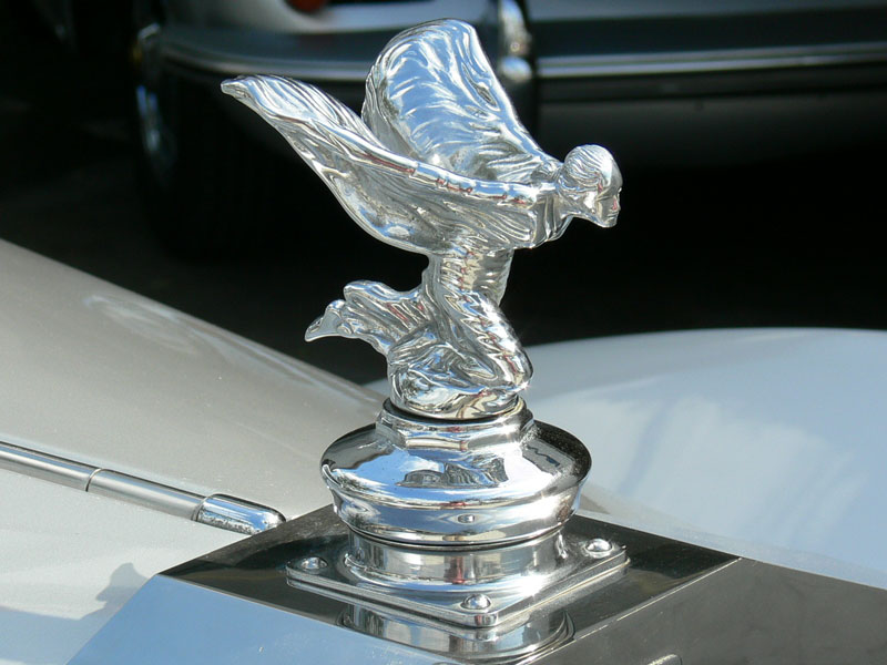 ROLLS-ROYCE SILVER GHOST