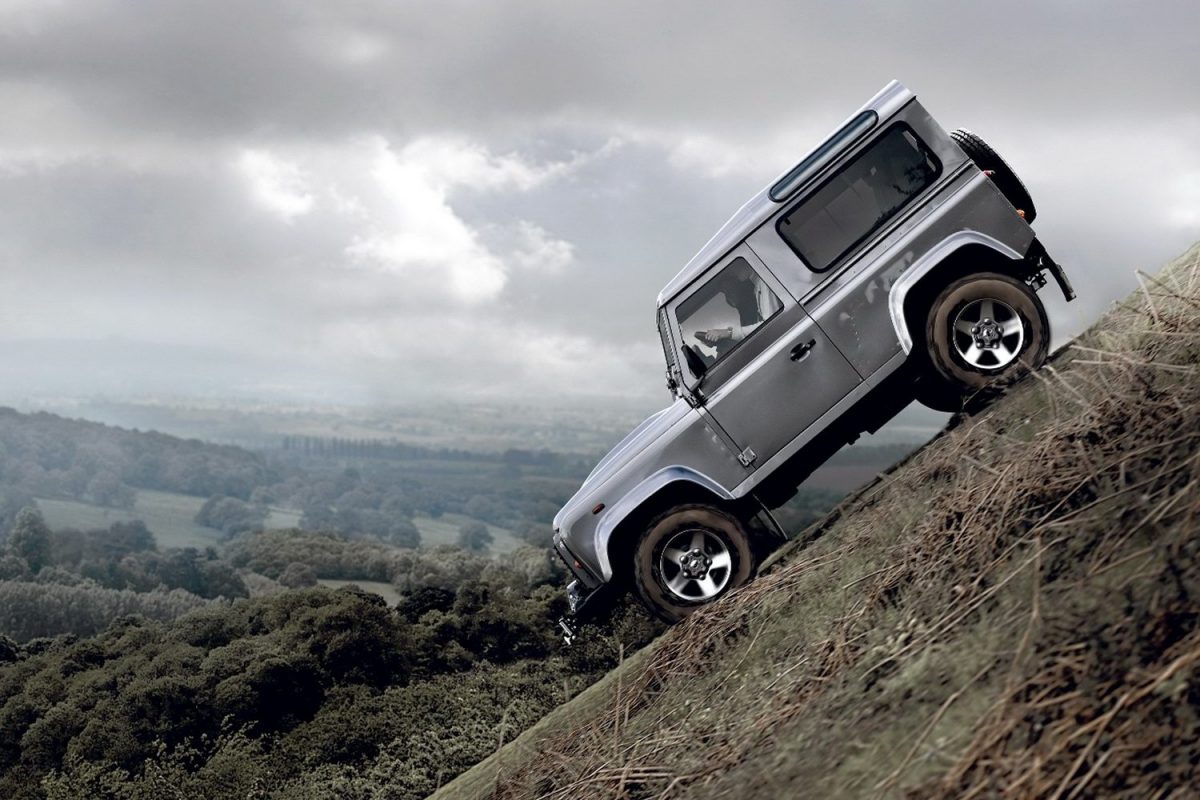 LAND ROVER DEFENDER