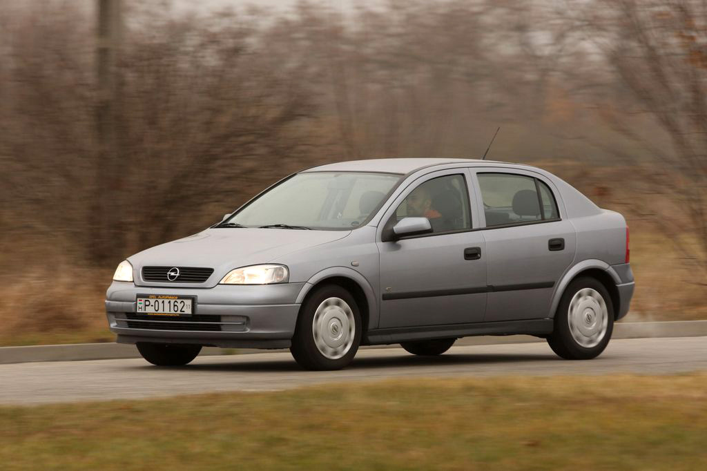 OPEL ASTRA H