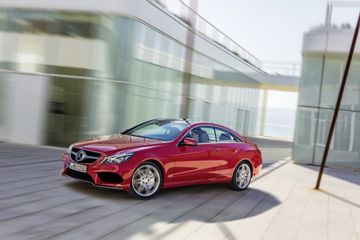 MERCEDES-BENZ E-OSZTÁLY