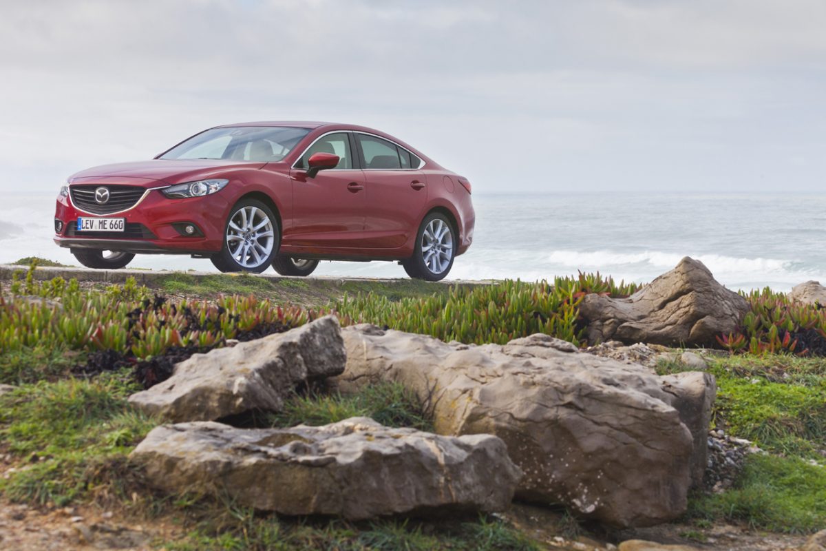 MAZDA 6