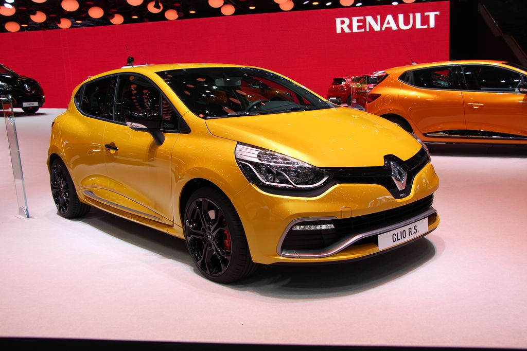 RENAULT CLIO