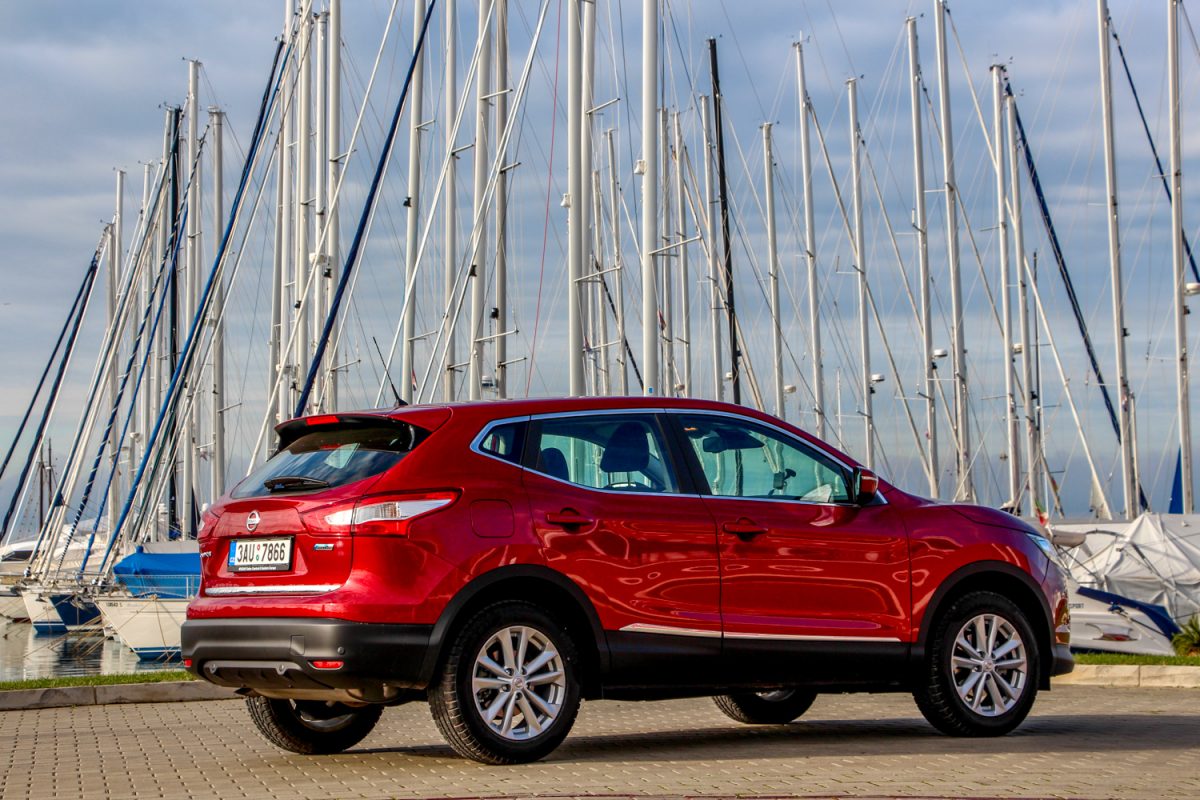 NISSAN QASHQAI