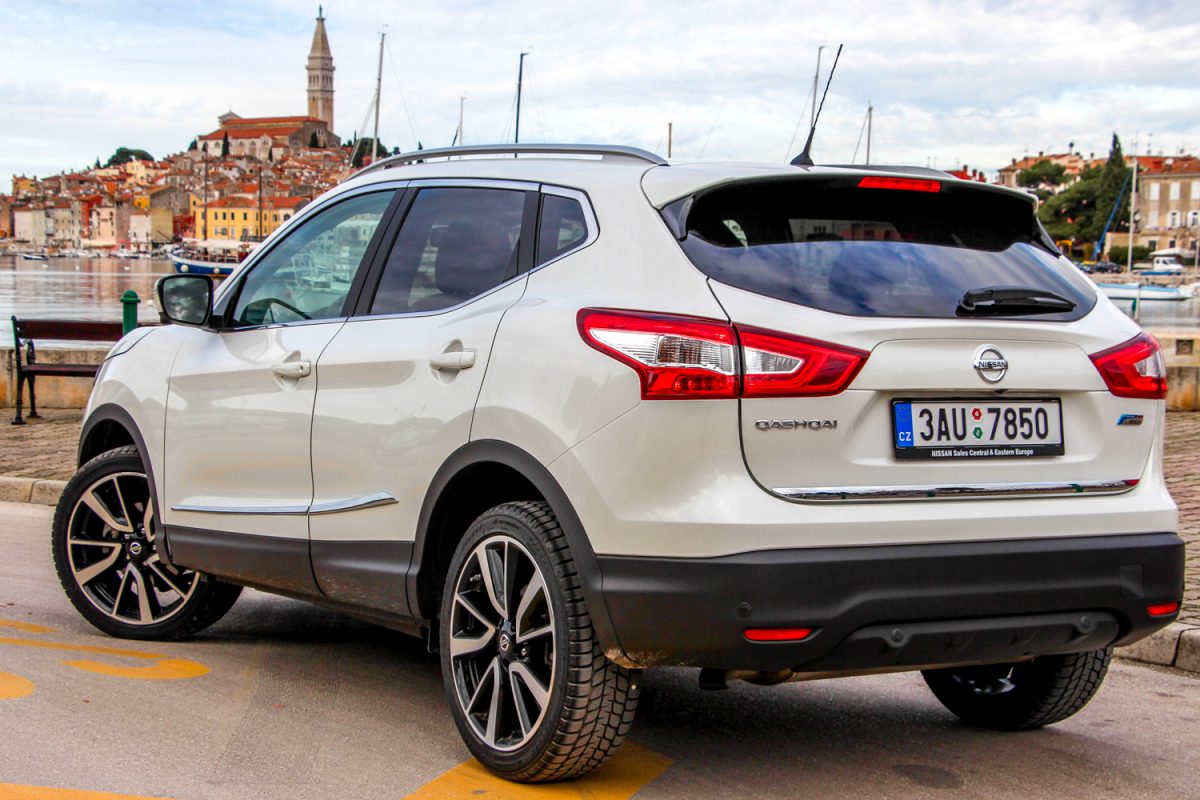 NISSAN QASHQAI