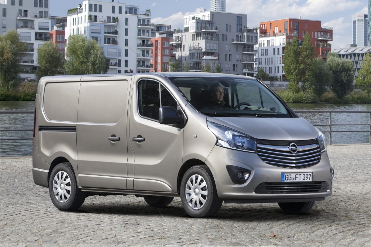 OPEL VIVARO