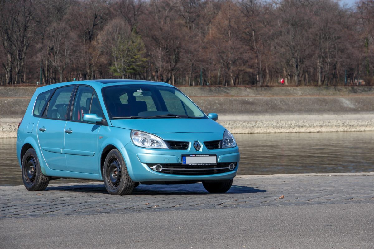 RENAULT GRAND SCENIC