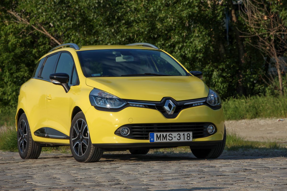 RENAULT CLIO