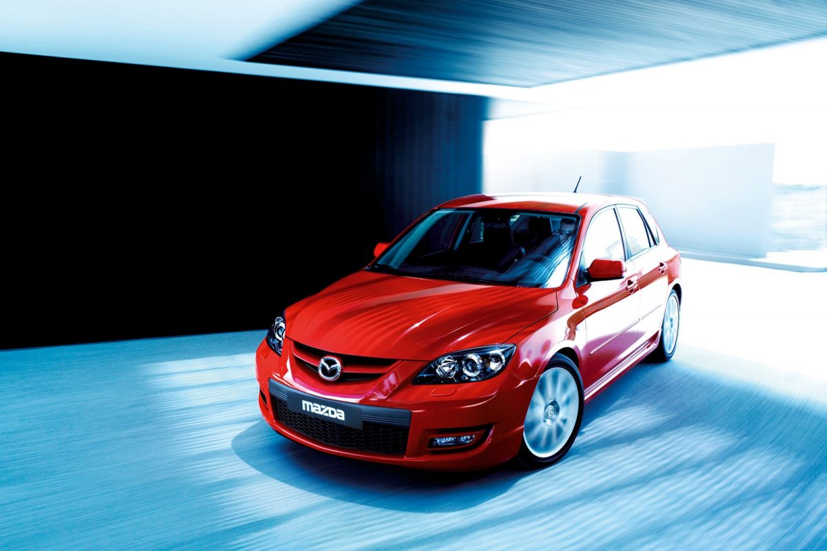 MAZDA 3