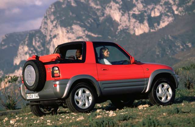 20 éves a SUV-ok atyja, a Toyota RAV4