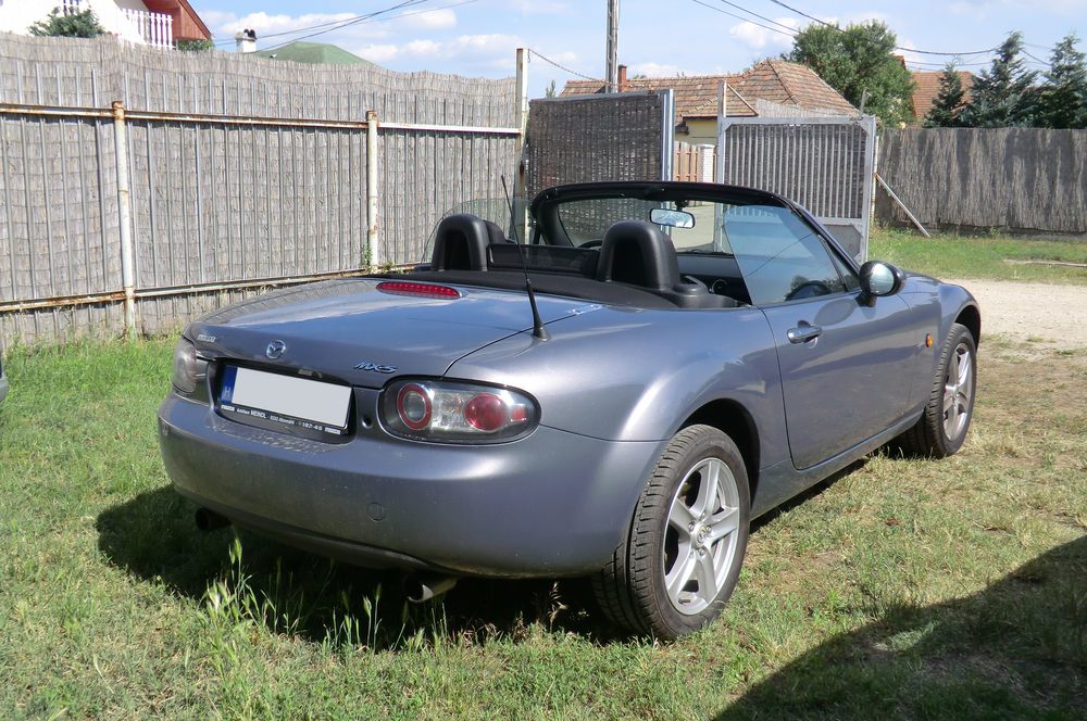 MAZDA MX-5