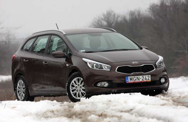 Dízel kombi kéne, 4-4,5 millió van rá. Használt legyen, vagy új?