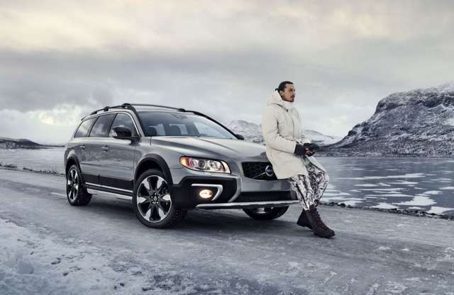 Tetkós tuskóval reklámoz a Volvo. Aki persze egy zseni