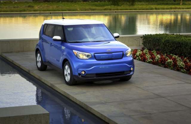 Benzin nélkül mehet 160 kilométert a Kia Soul EV