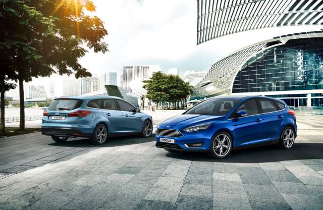 Csorogjon a nyál! Halomban a Genfi Autószalon sztárjai