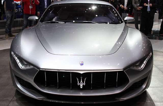 A Maserati múltja és jövője egyben: az Alfieri koncepció