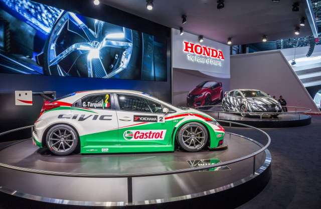 Szépnek szép, de gyors is lesz? Honda Civic WTCC