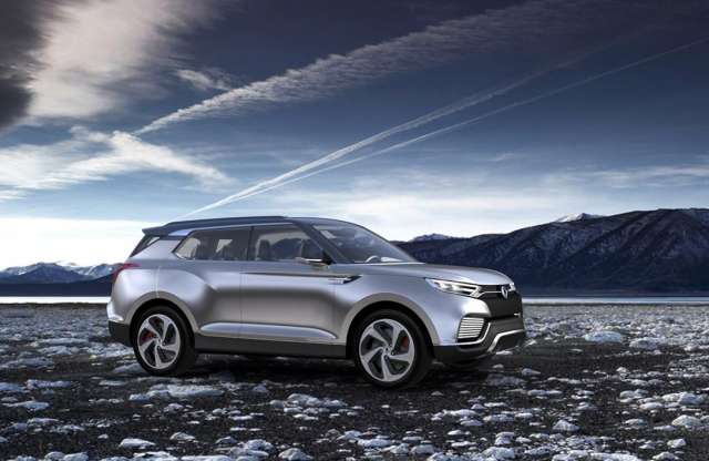 Koncepció, de jó: SsangYong XLV hétüléses hibrid