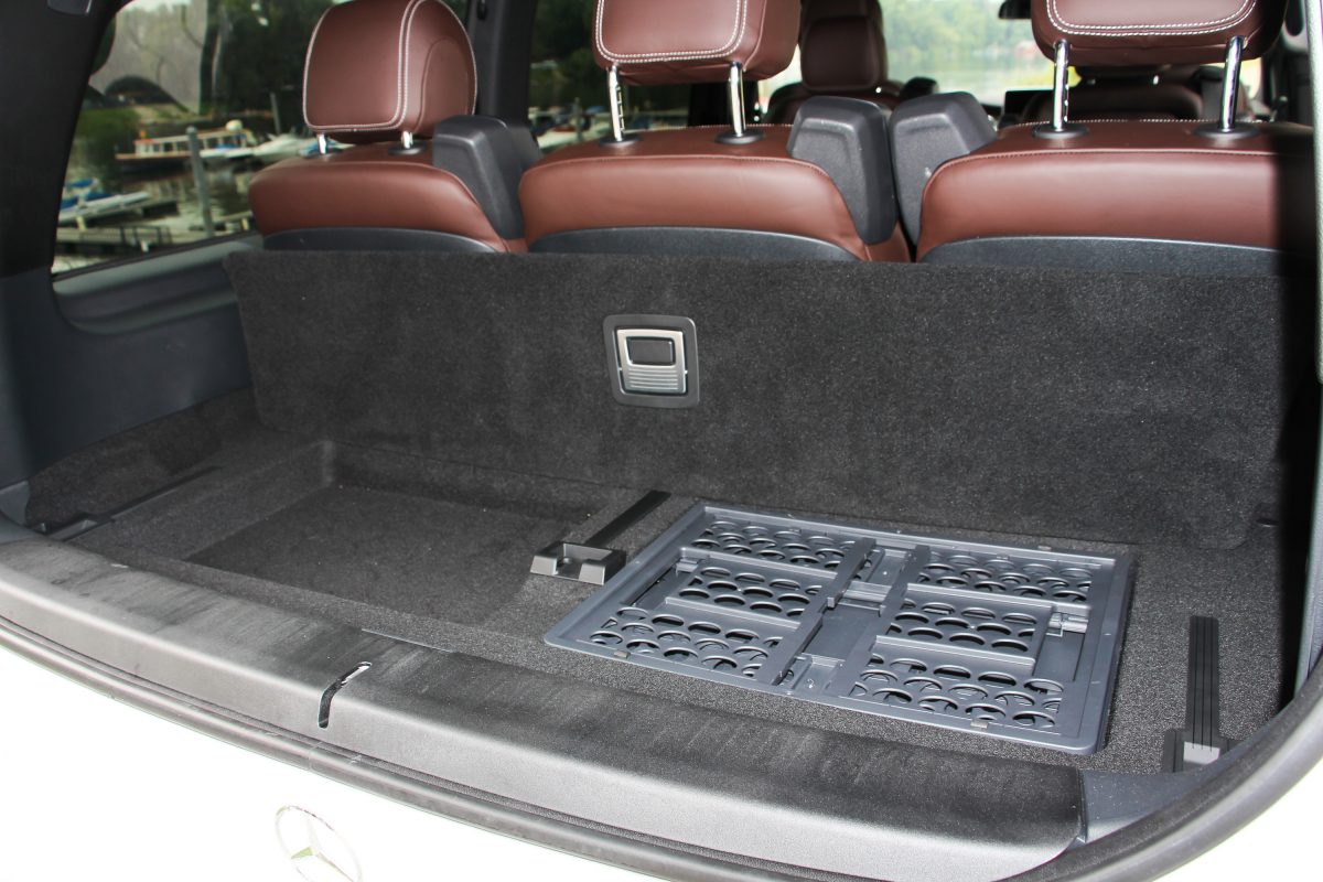 MERCEDES-BENZ V-OSZTÁLY