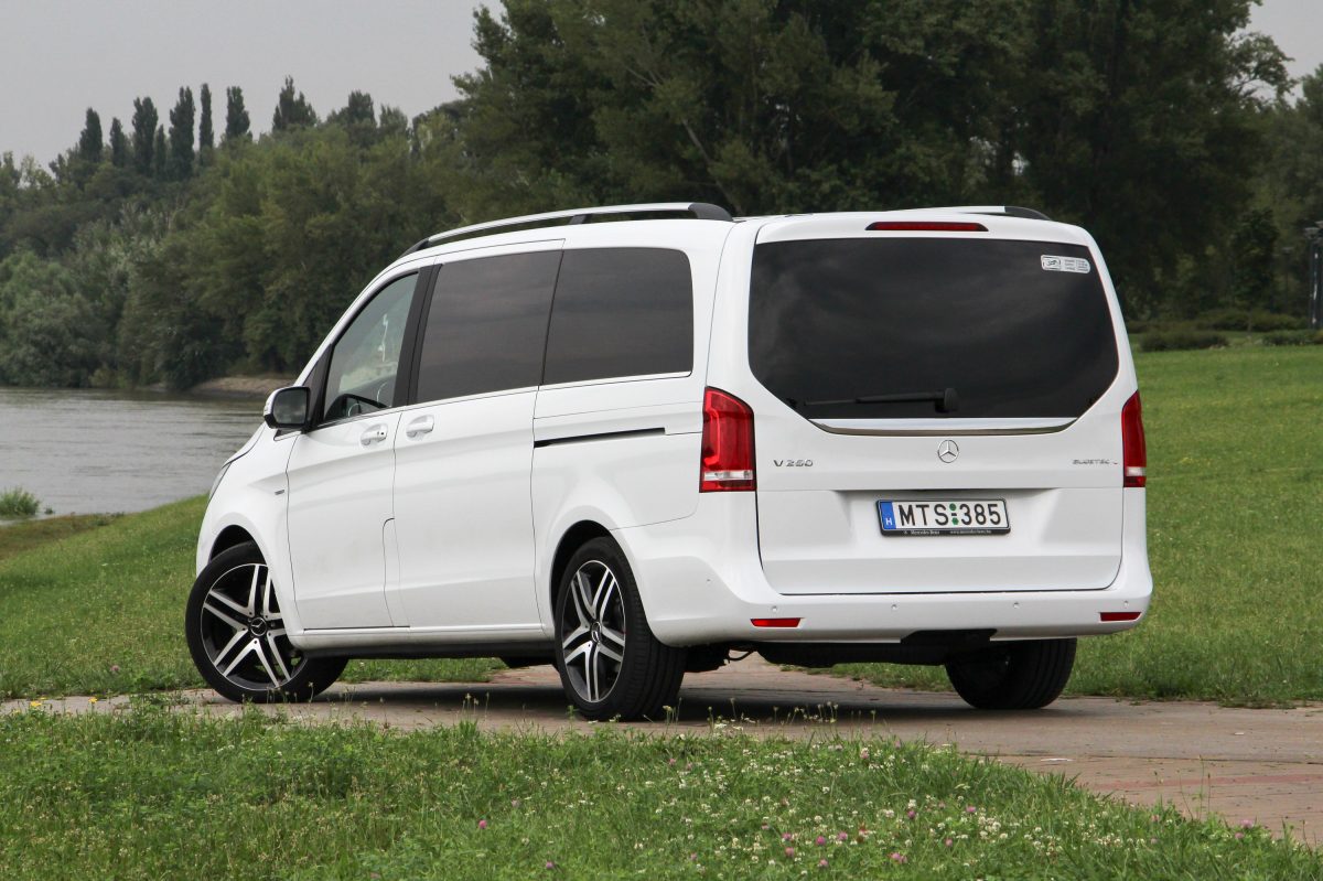 MERCEDES-BENZ V-OSZTÁLY