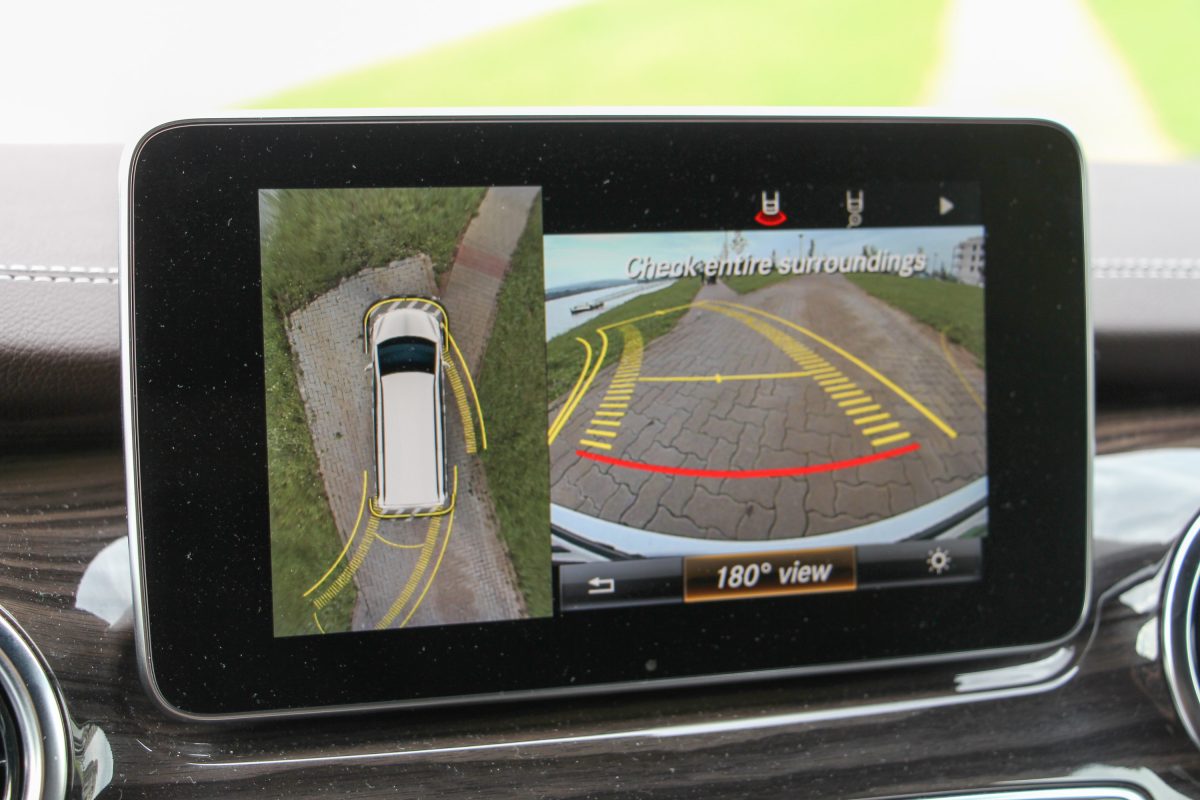 MERCEDES-BENZ V-OSZTÁLY