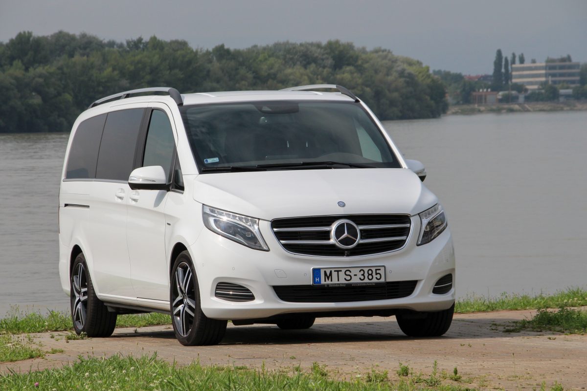 MERCEDES-BENZ V-OSZTÁLY