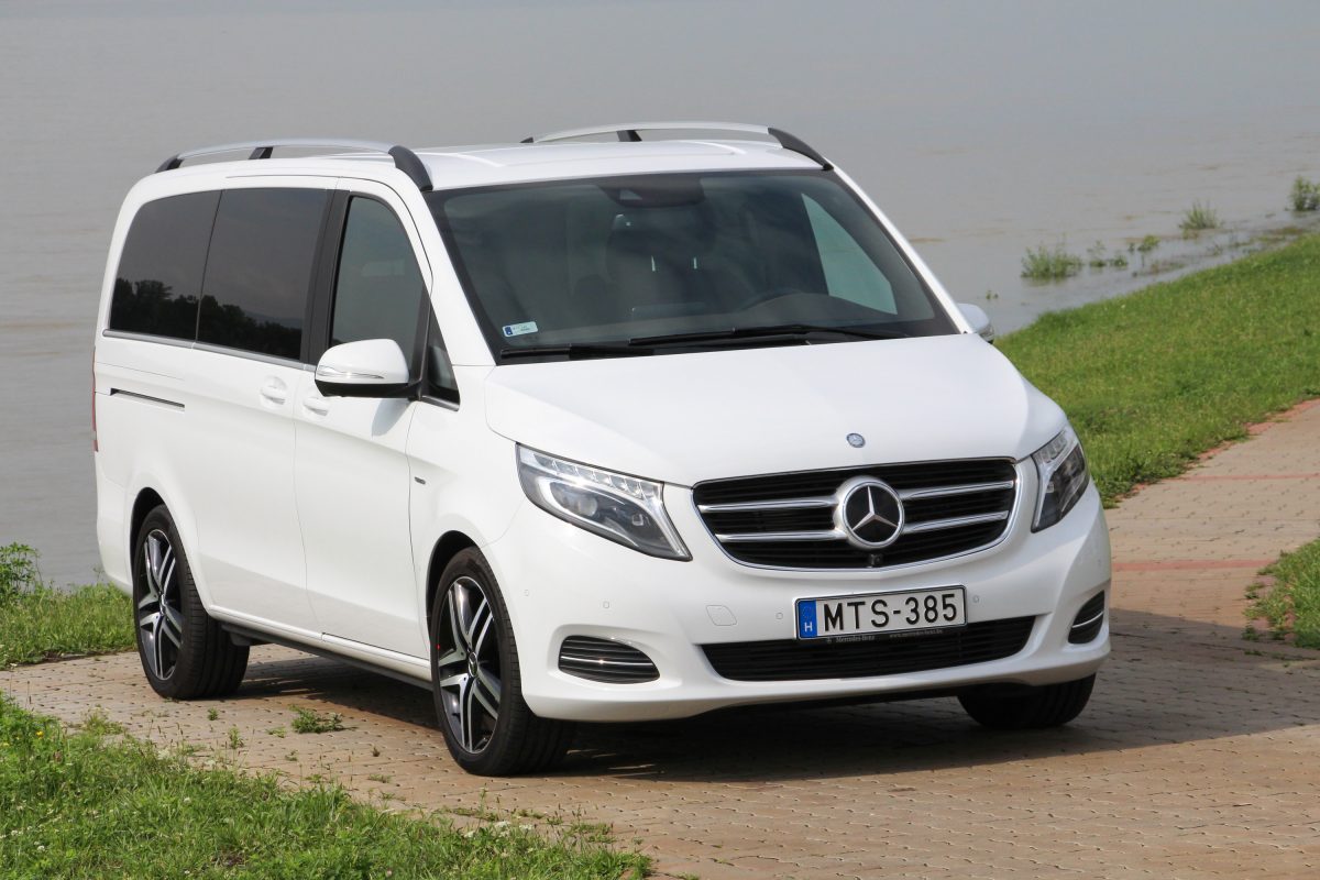 MERCEDES-BENZ V-OSZTÁLY