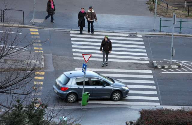 Londonban már tesztelik: jön az okos zebra