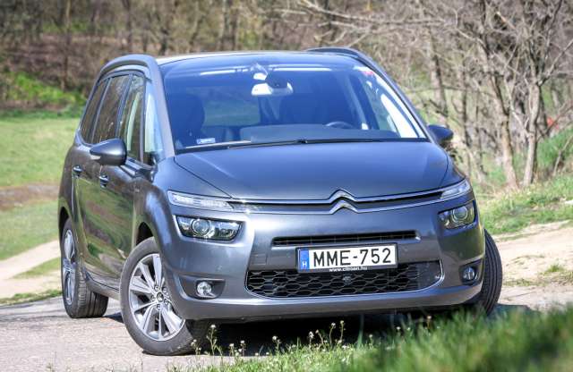 Gesztenyepüré babból. Citroën Grand C4 Picasso BlueHDi teszt