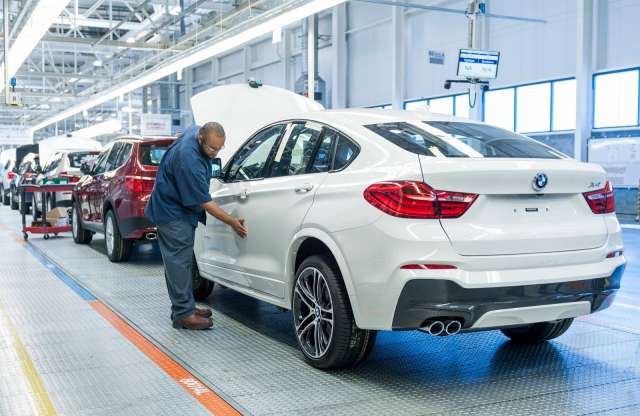 Lesz nagy testvére az X5-ösnek, jön a BMW X7