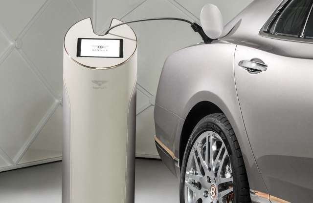 Hibird Mulsanne Pekingben, hibrid SUV 2017-ben a Bentley-től