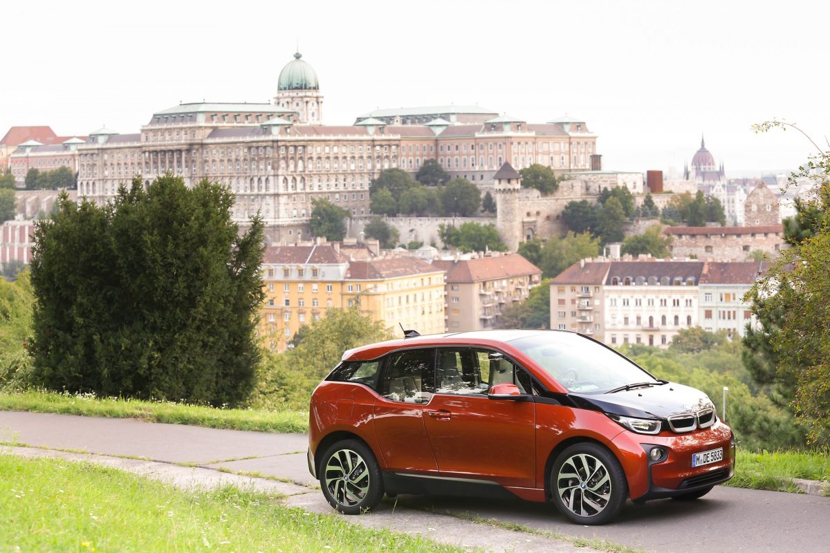 BMW I3
