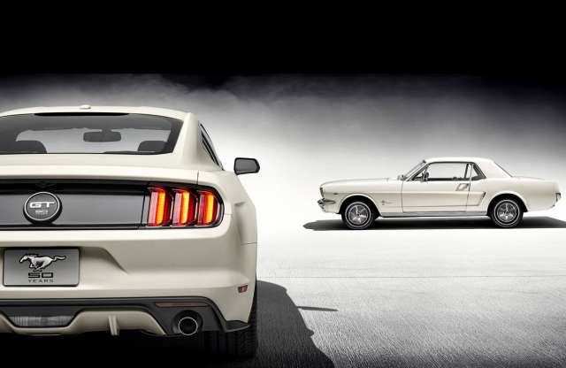 New Yorkban is 50. szülinapját ünnepli a Mustang
