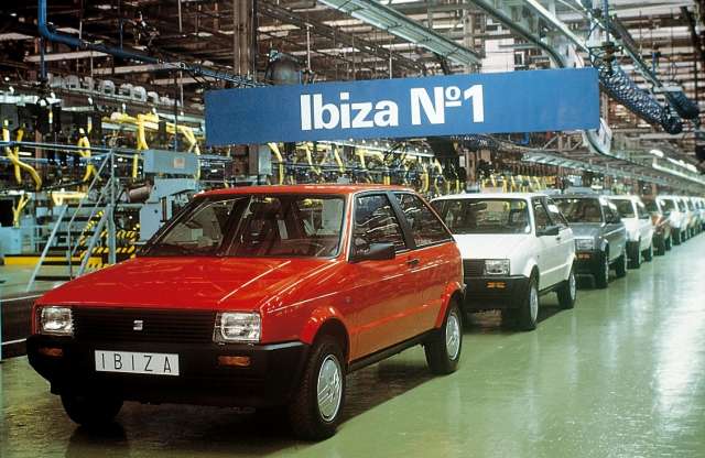 Kis lépés az emberiségnek, nagy a SEAT-nak: 30 éves az Ibiza