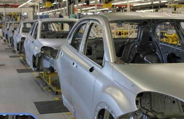 Ötajtós ötszázas lesz az új Fiat Punto