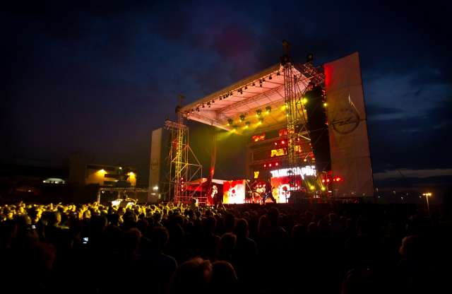 Ingyenes koncertre mennél, Opelt néznél? Vár a Hungaroring!