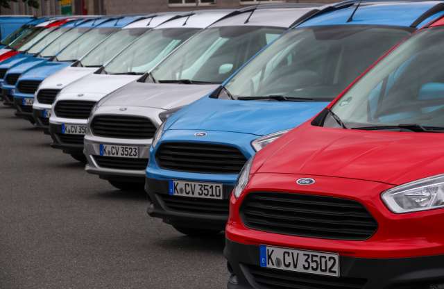 Ford Transit 3,7 l/100 km fogyasztással