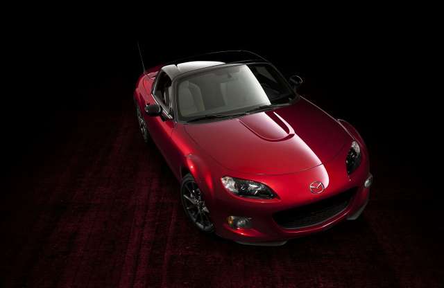 Tíz perc alatt elkelt az összes évfordulós Mazda MX-5 Amerikában