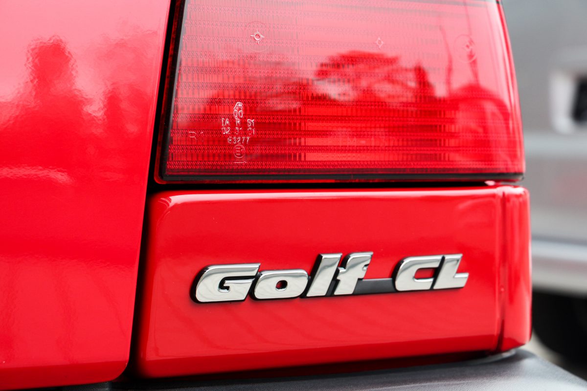 VOLKSWAGEN GOLF