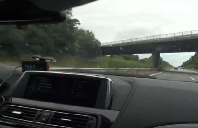 Így megy 301 km/órával a BMW M6 Gran Coupe