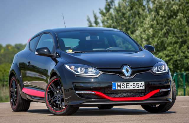 Pályára, aztán múzeumba vele! Renault Mégane R.S. teszt