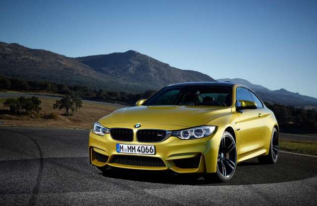 BMW M4 vs BMW M3 E92