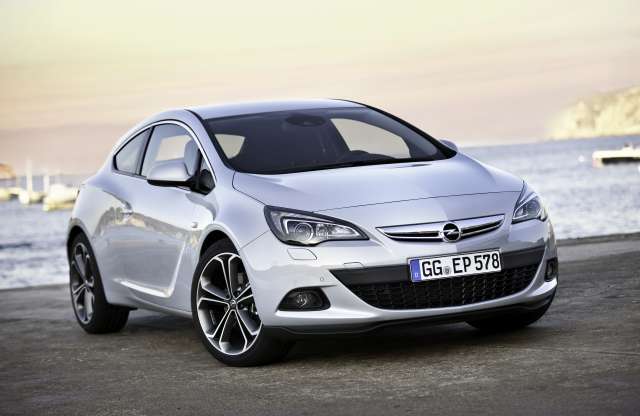 Opel Astra GTC 4,1 l/100 km fogyasztással