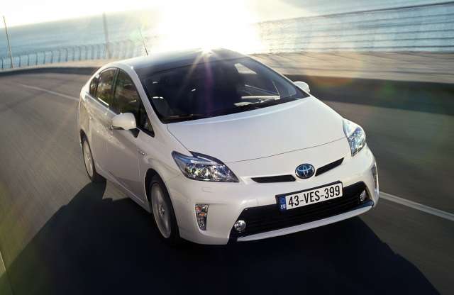 Késik a négyes Toyota Prius bemutatója