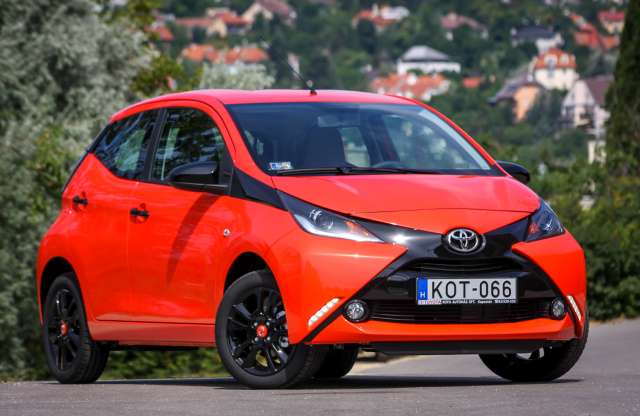 Mi az, hogy J-Playful? És ki az az Astro Boy?