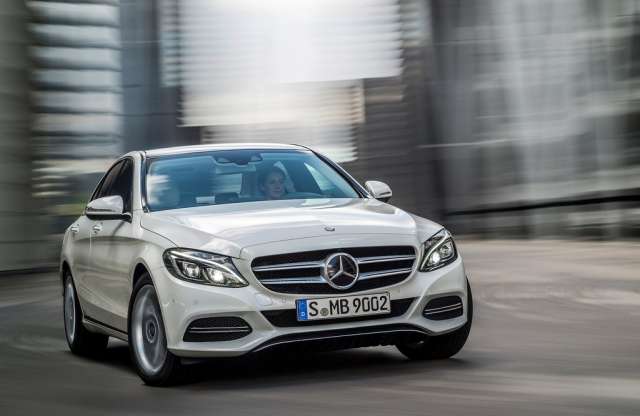 Mercedes, ami 2 litert fogyaszt - jön a C-osztály hibrid