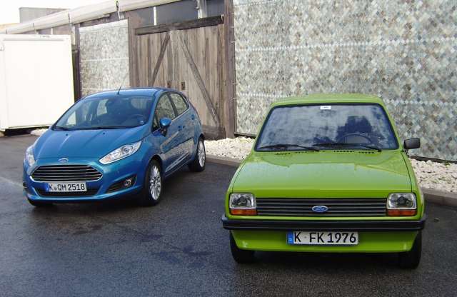 Az egyik Ford elverte a másikat