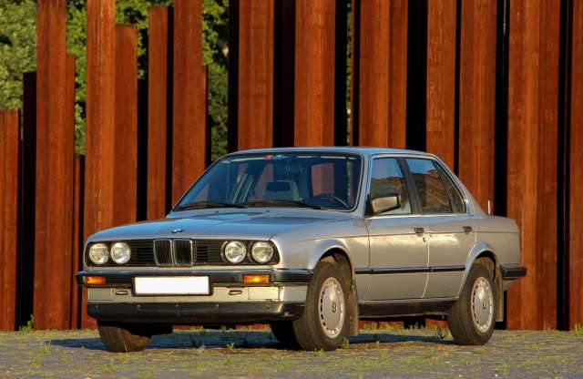 A nagypapa autója – BMW 316 használtteszt