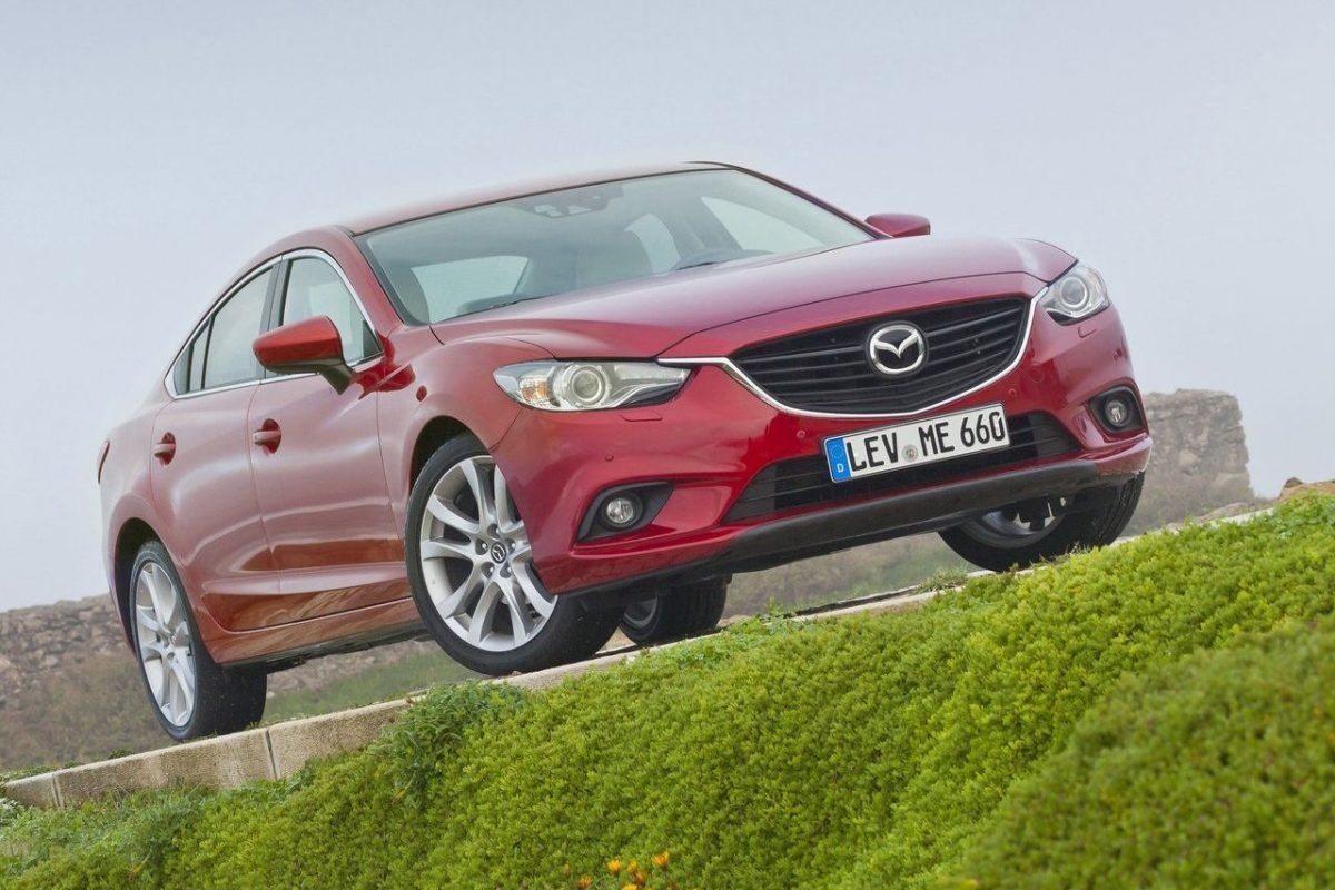 MAZDA 6